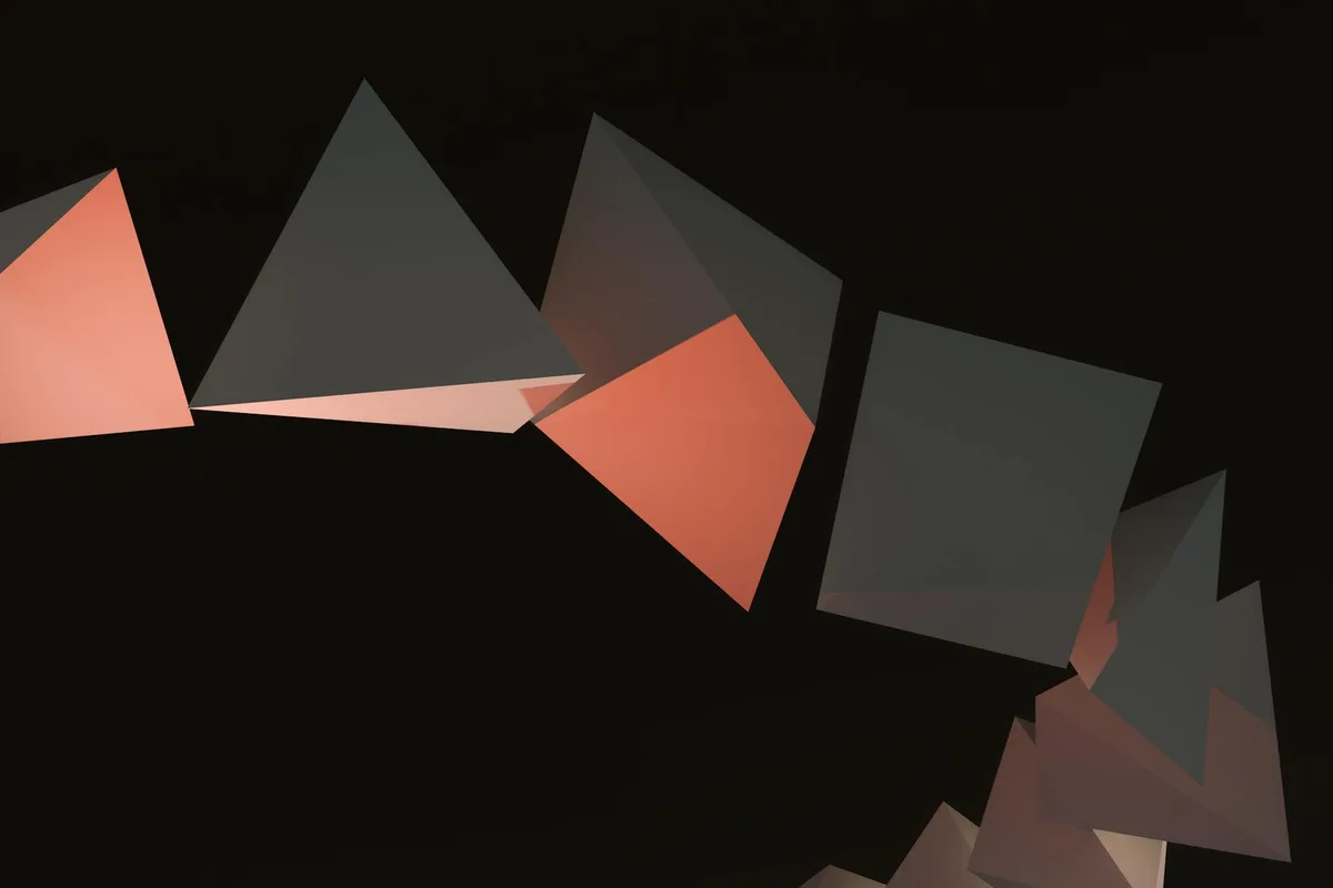 Composizione astratta di forme geometriche fluttuanti con palette calda su sfondo scuro