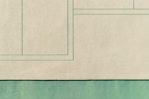 부드러운 베이지와 그린 톤의 미니멀 기하학 벽 아트. 깔끔한 라인.